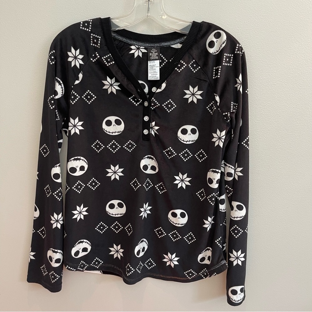Disney The Nightmare Before Christmas Long Sleeve Soft Sleep Shirt Women's M